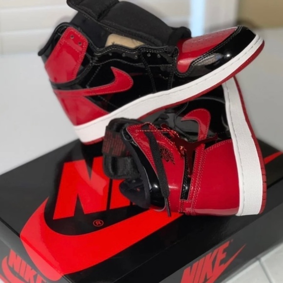 Jordan Patent Bred 1